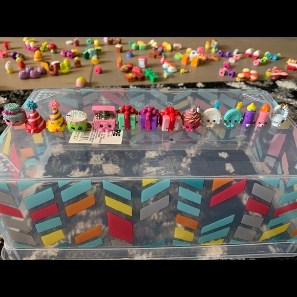 Shopkins Other - Shopkins- Birthday party lot of fourteen